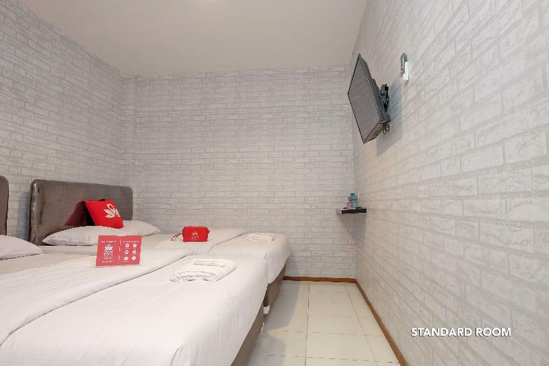 Zen Rooms B Walk Batu Malang Exterior photo